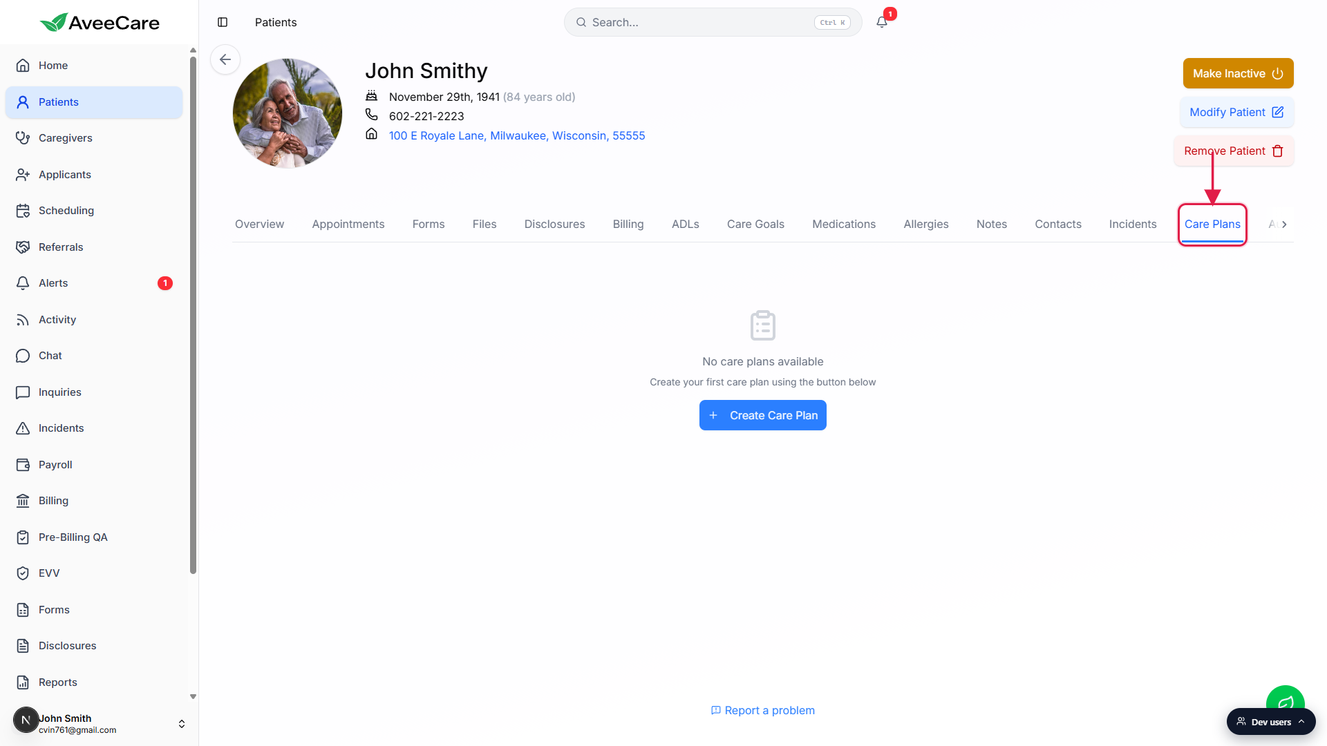 Patient profile for John Smithy with the Care Plans tab in the tab bar called out by a red box and arrow, and the Create Care Plan empty-state in the body